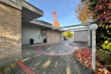 Haus zum Kaufen in Bielefeld 695.000,00 € 260 m²
