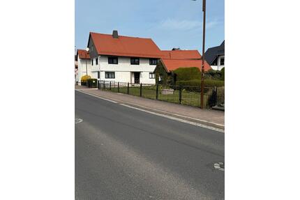 Großes Wohnhaus mit vielseitiger Gewerbefläche, Garage 250qm - Breitungen/Werra