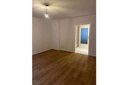 Wohnung zum Mieten in Wiesbaden 800,00 € 77 m²