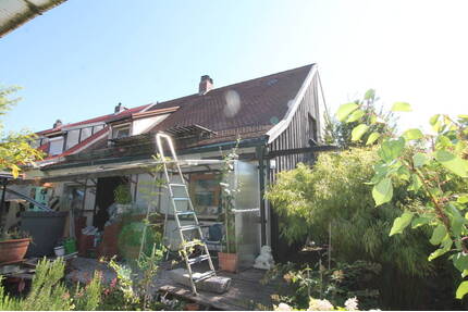 Landshut - Moniberg Reiheneckhaus 60 m² Wohnfläche - Komplettsanierung notwendig