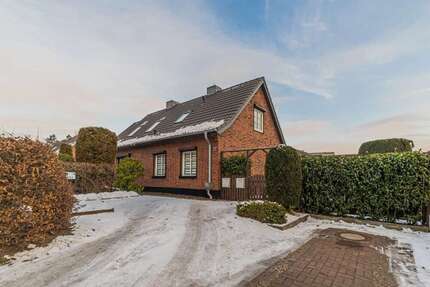 Haus zum Kaufen in Wedel 539.900,00 € 176 m²