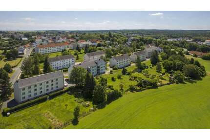 Wohnung zum Mieten in Auma-Weidatal 484,00 € 60.5 m²