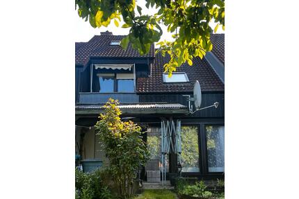 Gemütliches Reihenhaus mit 100 qm, Keller, Garage, modernisiert, - Spenge