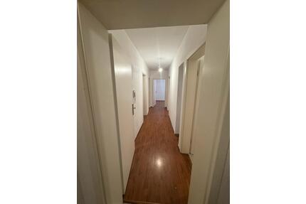 Helle 4-Zimmer Wohnung - 570,00&nbsp;EUR Kaltmiete, ca.&nbsp; 76,00&nbsp;m&sup2; in Radevormwald (PLZ: 42477)
