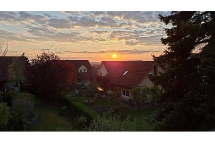 Attraktive 2-Zimmer-Wohnung mit Südwest-Balkon und Weitblick - ruhige Lage in Pirna-Copitz