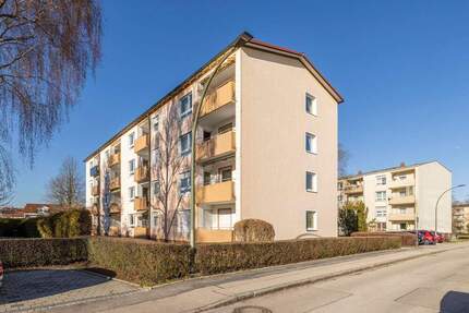 Helle 3-Zimmer-Wohnung mit Balkon - viel Potenzial zur individuellen Gestaltung - Erding