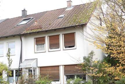 Renovierungsbedürftige REH in super Lage!!! - Nürnberg Gebersdorf