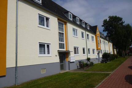 *** Süße 32 Zimmer-Wohnung mit neuer EBK und neuem Duschbad! *** - Elmshorn