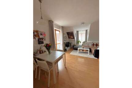 Wohnung zum Kaufen in Augsburg 299.000,00 € 61 m²