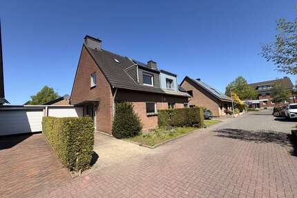 Haus zum Kaufen in Dinslaken 340.000,00 € 100 m²