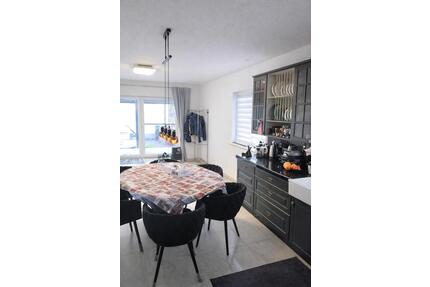 Doppelhaushaeft zu vermieten schwalbach ab April 2026 - Schwalbach am Taunus