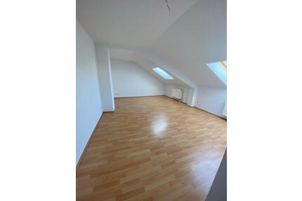 2-Zimmer-Wohnung - 270,00&nbsp;EUR Kaltmiete, ca.&nbsp; 45,00&nbsp;m&sup2; in Zeitz (PLZ: 06712)