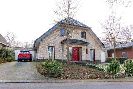 Haus zum Kaufen in Emmerich am Rhein 685.000,00 € 183 m²