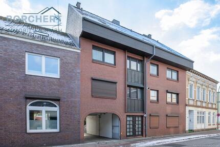 Renovierte 2- Zimmer Wohnung in zentraler Lage von Elmshorn zu vermieten!