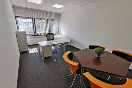 Büro in Langenfeld (Rheinland) 369,00 € 27 m²