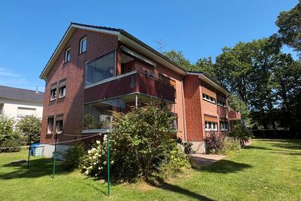 Exklusive 3-4 Zimmer Eigentumswohnung mit Balkon - Büchen