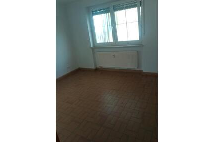 Erdgeschoss Wohnung zu vermieten ca.70 qm - Knetzgau