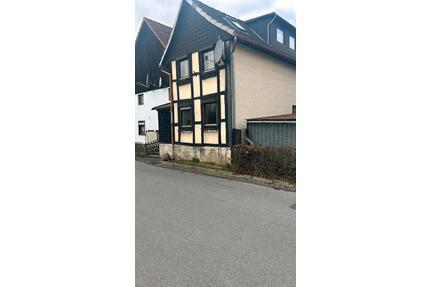 Haus zu verkaufen in Aerzen - 70.000,00&nbsp;EUR Kaufpreis, ca.&nbsp; 86,00&nbsp;m&sup2; in Aerzen (PLZ: 31855)