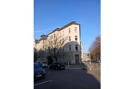 Wohnung zum Kaufen in Halle 168.000,00 € 68.66 m²