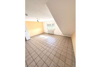 Wohnung zum Mieten in Duisburg 340,00 € 50 m²
