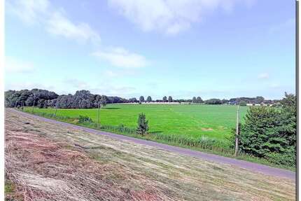 Grundstück in Bremerhaven 15.000,00 € 4857 m²