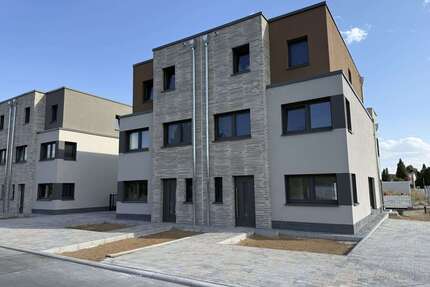 Haus zum Kaufen in Erzhausen 573.900,00 € 175 m²