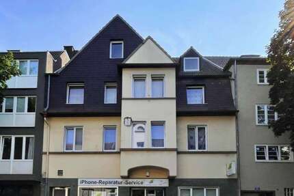 Haus zum Kaufen in Leverkusen 1.180.000,00 € 340 m²