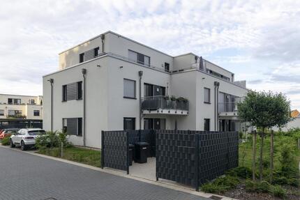 Isernhagen HB | Sonnige und moderne 3-Zimmer-Dachterrassenwohnung mit EBK und Lift