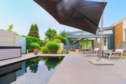 Bungalow mit Garten und Pool - inkl. Gewerbe-Nebengebäude in ruhiger Lage in Wassenberg-Myhl