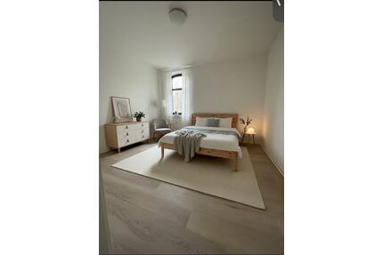 Frisch sanierte 2-Zimmer-Wohnung, 55qm, in Halle (Südstadt) - Halle (Saale) Damaschkestraße