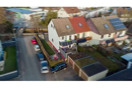 Haus zum Kaufen in Oberboihingen 429.000,00 € 126.1 m²