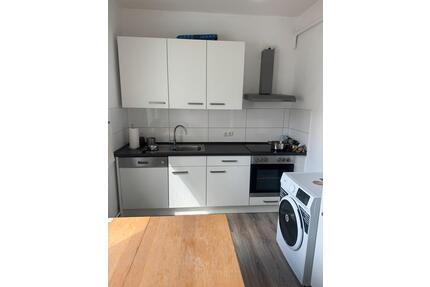 WG mitten in Gießen - 499,00&nbsp;EUR Kaltmiete, ca.&nbsp; 22,00&nbsp;m&sup2; in Linden (PLZ: 35440)