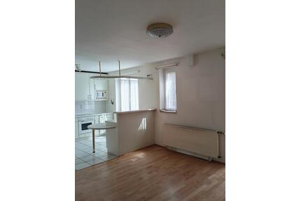 Alltagstaugliche 3-Zimmer-Wohnung mit Balkon in Düsseldorf