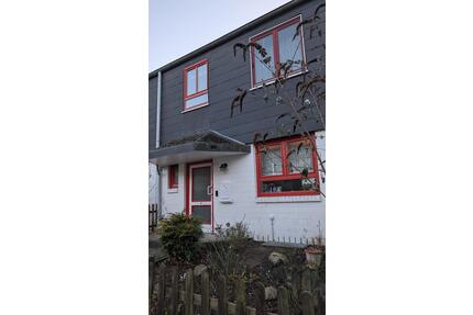 Von Privat: Hübsches Mittelreihenhaus ruhig gelegen - Kiel Elmschenhagen