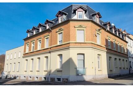 *** Wohnzimmer mit Lichtkuppel *** Bad m. Wanne, Du & Fenster *** - Gera Bieblach-Ost