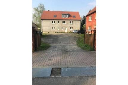 Sanierungsobjekt leerstehend - 170.000,00&nbsp;EUR Kaufpreis, ca.&nbsp; 280,00&nbsp;m&sup2;&nbsp;Wohnfl&auml;che in Rötha (PLZ: 04571)