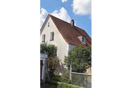 Freistehendes EFH mit Garten und Garage - Reichenberg