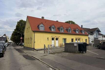 Haus zum Kaufen in Augsburg 590.000,00 € 277 m²