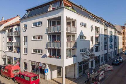 Vermietete 2-Zimmer-Wohnung mit Loggia in gefragter Lage - Leipzig Lindenau