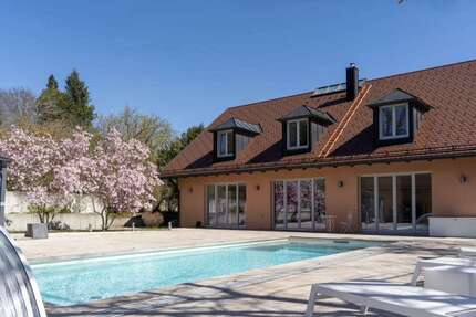 Haus zum Kaufen in Eurasburg 1.695.000,00 € 278 m²