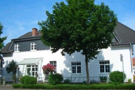 Schöne helle moderne 3 Zimmer Wohnung zentral gelegen. - Rinteln