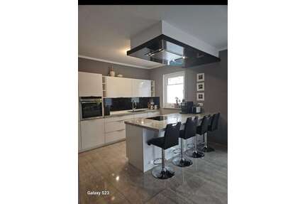 Haus zum Mieten in Berlin 2.999,00 € 140 m²