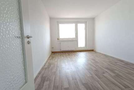 Wohnung zum Mieten in Bernburg 378,20 € 61 m²
