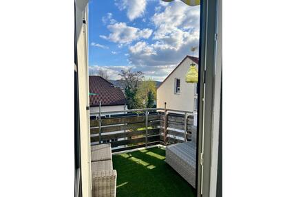 Möblierte 2ZKB mit Balkon & Carport — befristet zu vermieten - Kaiserslautern Betzenberg