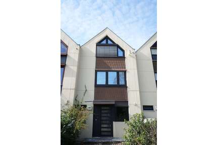 Haus zum Kaufen in Karlsruhe 489.000,00 € 120.95 m²