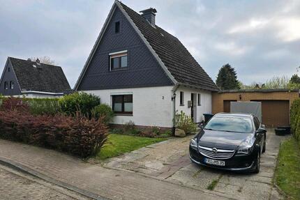 Einfamilienhaus mit Garage SchortensRoffhausen zu verkaufen!