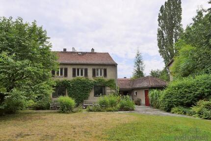 (EF1300_M) Dresden: RäcknitzZschertnitz, möbliertes Haus mit Garten und Garage in einer ruhigen Nebenstraße