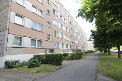 Wohnung zum Mieten in Schwerin 411,00 € 65.99 m²