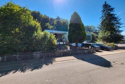 HAUS IN TOPLAGE VON MERZIG GIPSBERG