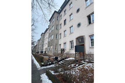 Schöne 2 Zimmer Altbauwohnung- unbefristet - ab sofort - Berlin Charlottenburg-Wilmersdorf